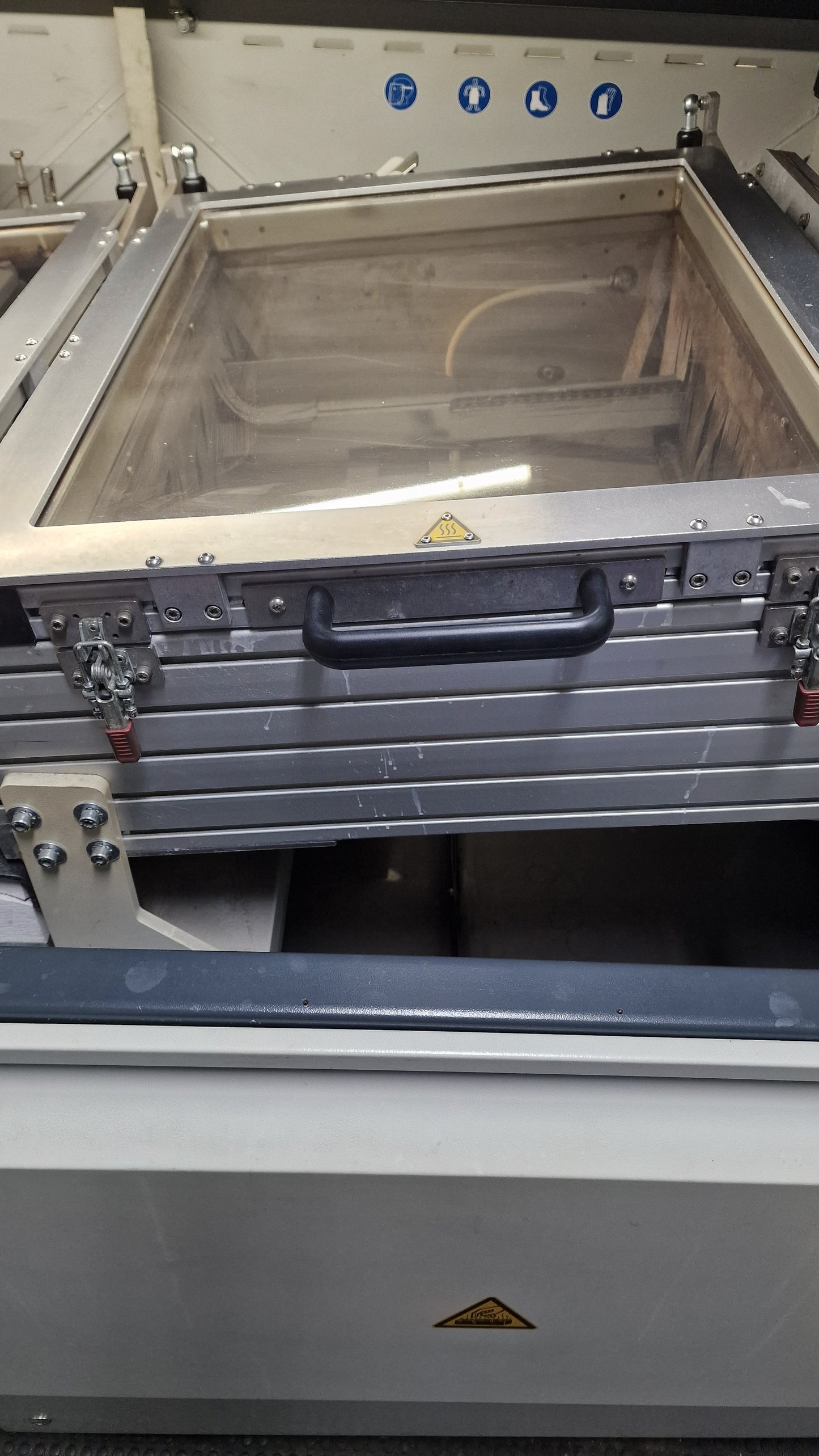 ERSA Powerflow N2, vintage 2013, wave soldering oven