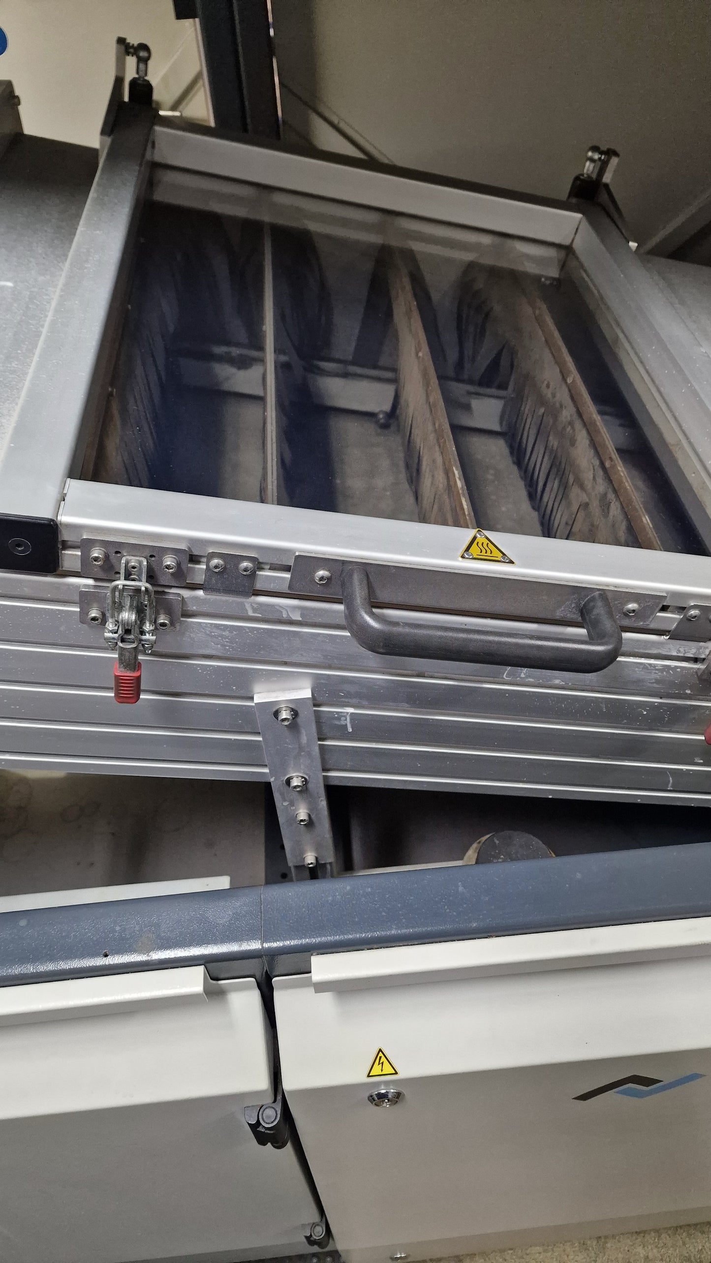 ERSA Powerflow N2, vintage 2013, wave soldering oven